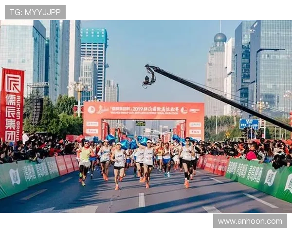 城市马拉松特别报道：北京街舞队如何在赛道上舞动青春与梦想