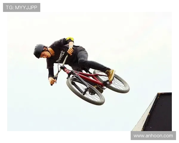 成都极限运动队的防反策略解析与热点趋势探讨