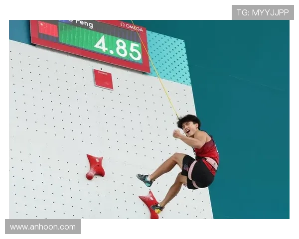 攀岩之巅:深入成都攀岩队的比赛历程与经验分享